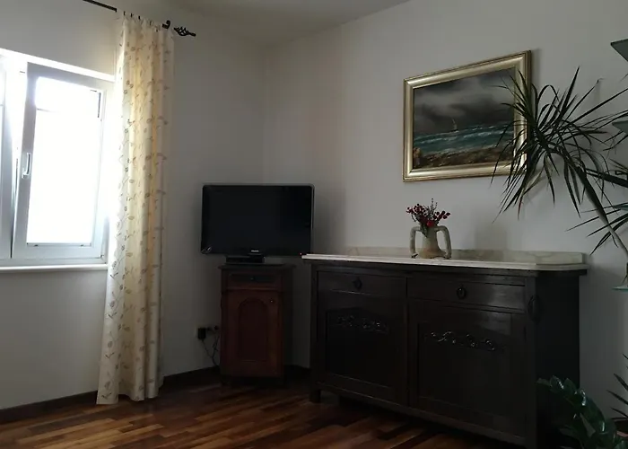 Longo Apartman *