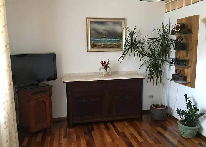 Longo Apartman *