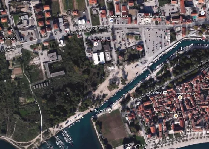 Longo アパート *