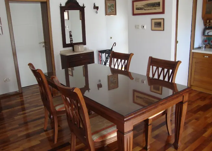 Longo * トロギール